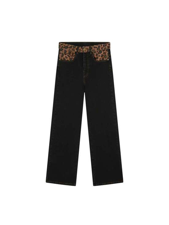 Обычные джинсы