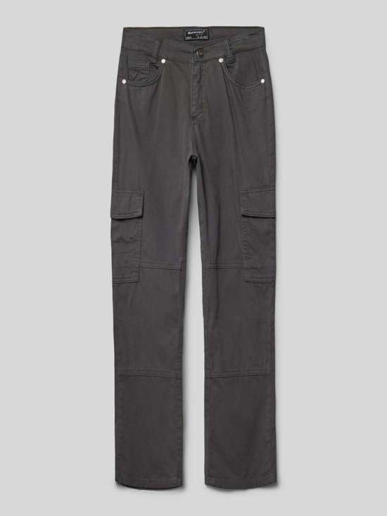 Брюки-карго с карманами-карго