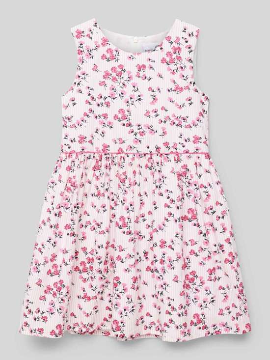 Платье с круглым вырезом