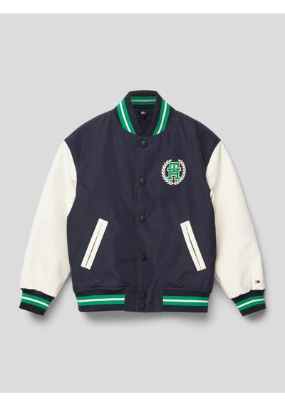 Куртка колледжа с вышитым логотипом VARSITY