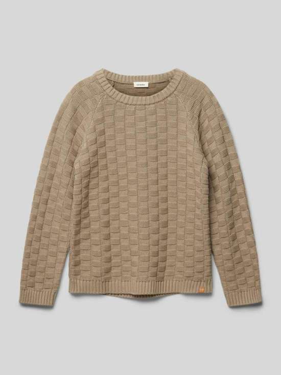 Вязаный свитер с ребристыми манжетами