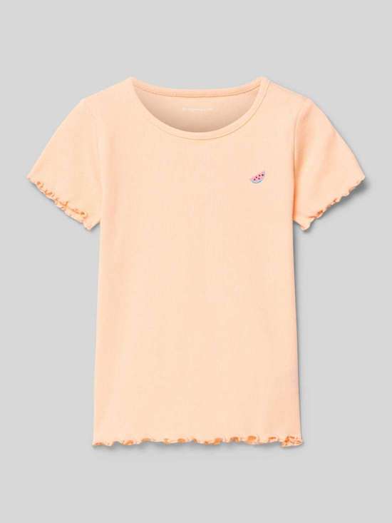 Футболка с вышивкой этикетки