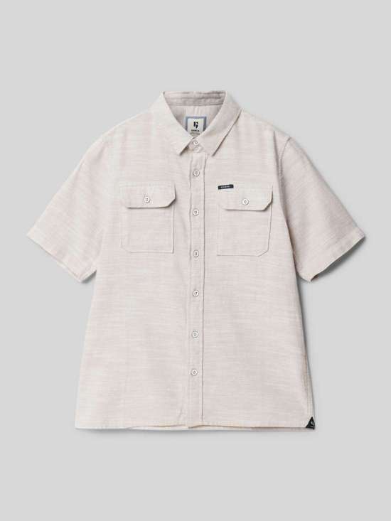 Повседневная рубашка с нагрудными карманами