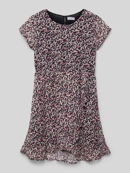 Платье с круглым вырезом