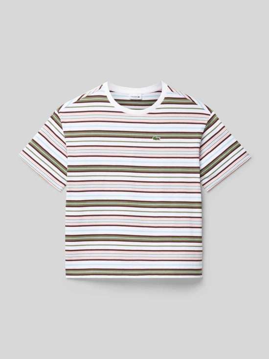 Футболка с этикеткой