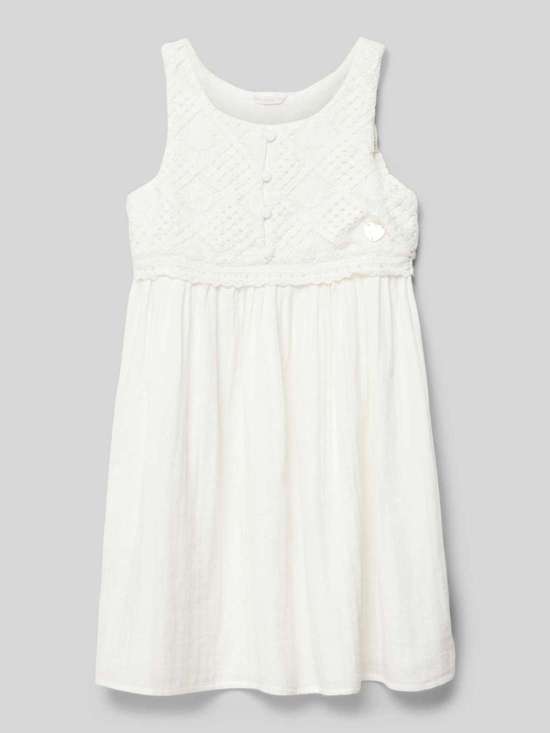 Платье с планкой на пуговицах