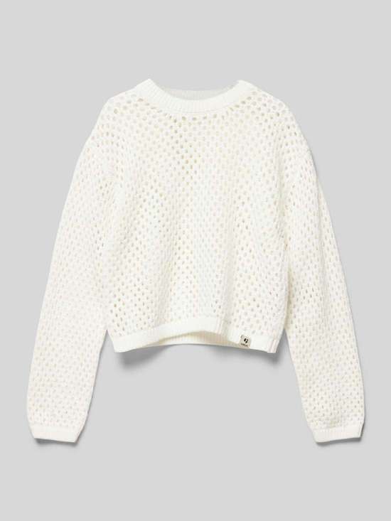 Вязаный свитер с круглым вырезом