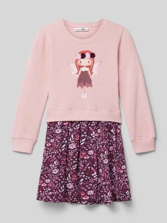 Платье с круглым вырезом