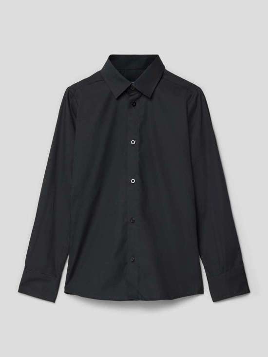 Рубашка приталенного кроя с отложным воротником и планкой на пуговицах