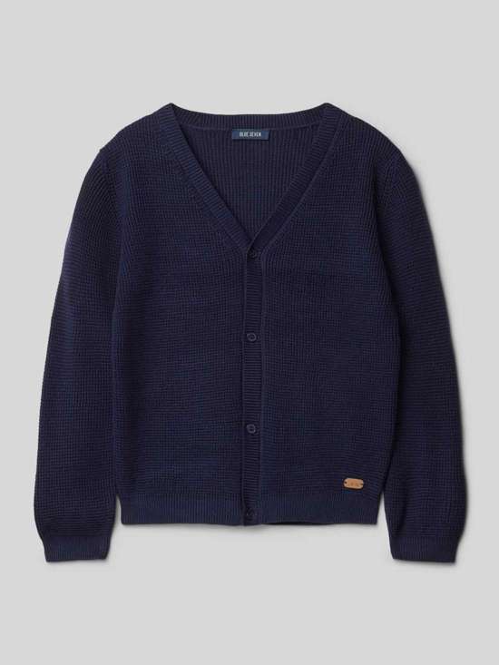 Кардиган с планкой на пуговицах