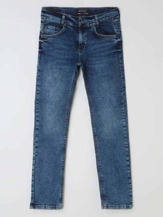 Джинсы свободного кроя с эластичным наполнением