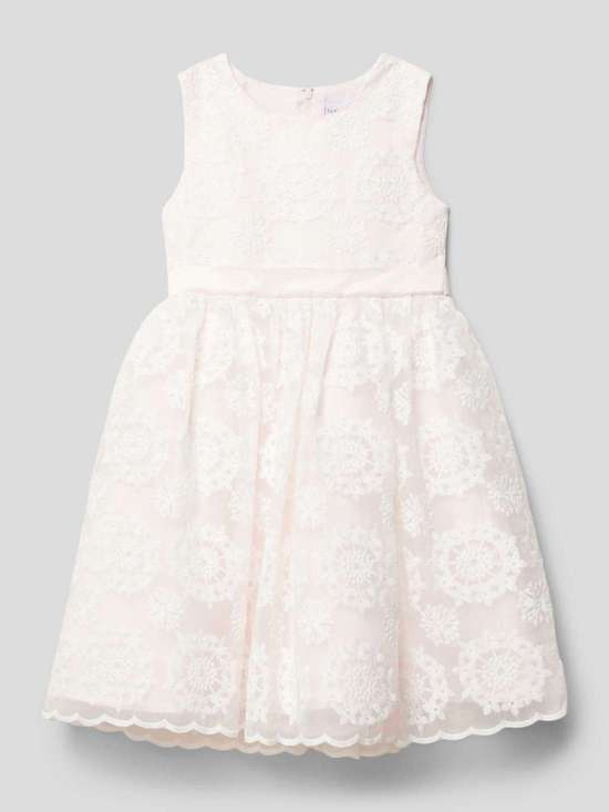 Платье на молнии